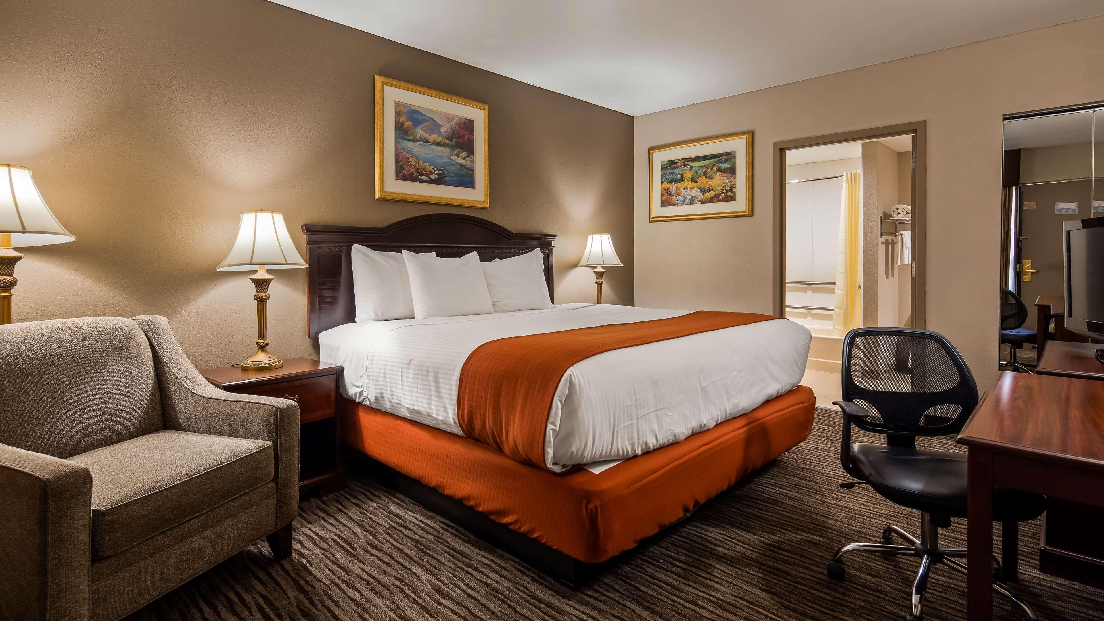Best Western Gateway Adirondack Inn Utica Buitenkant foto
