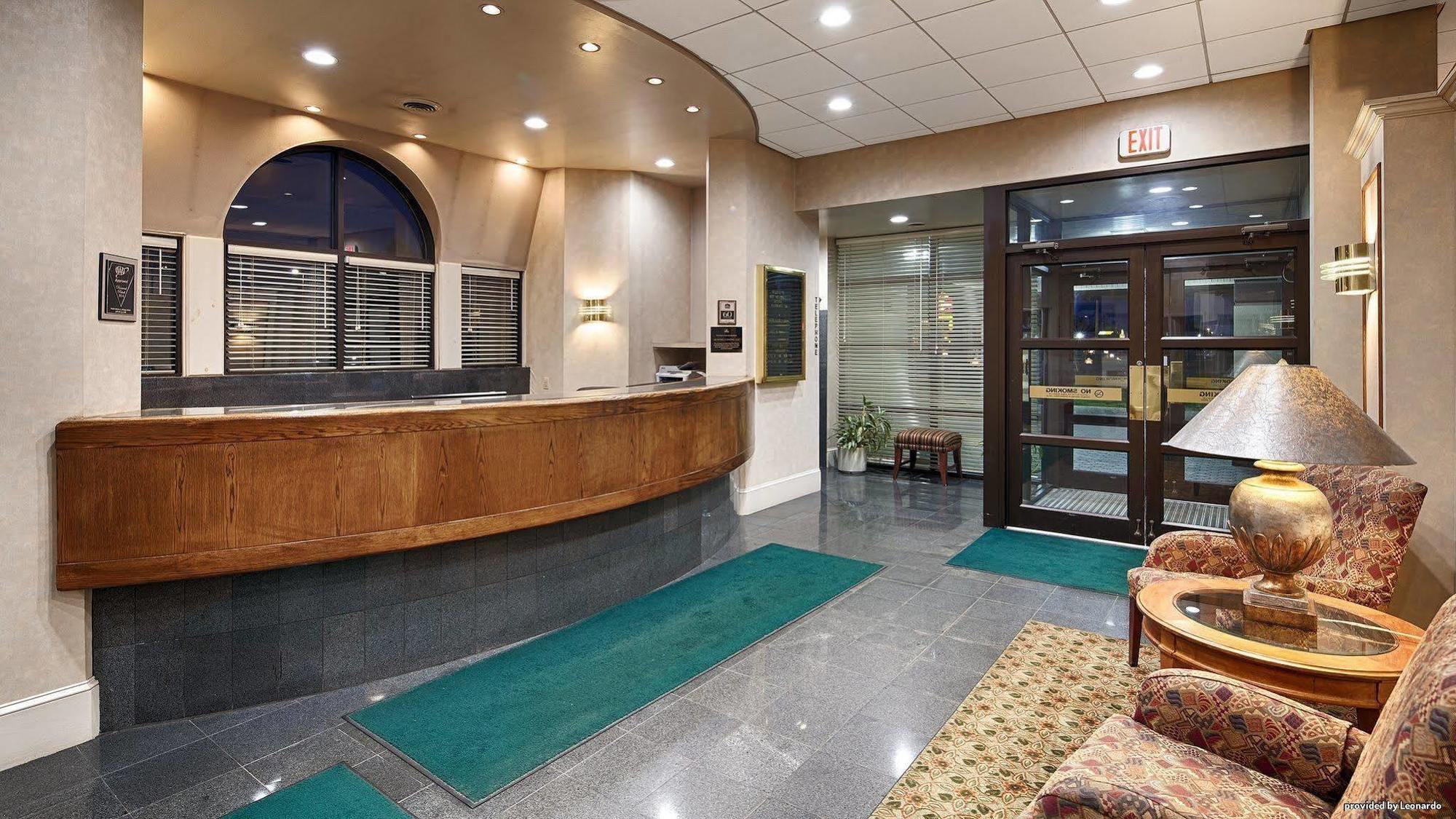 Best Western Gateway Adirondack Inn Utica Buitenkant foto
